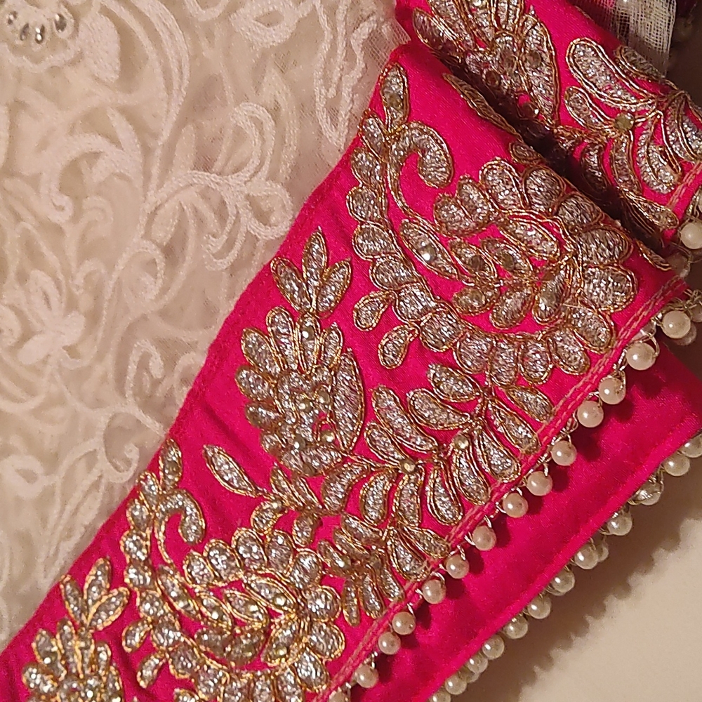 Designer embroidered lace and Pearl Hot pink & white kundan saree XS/S w/ blouse - Picture 4 of 12